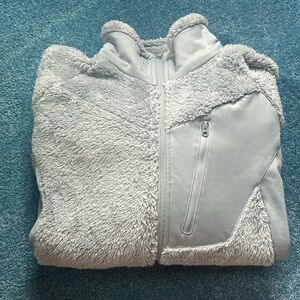 Columbia Women’s Zip Up Fleece